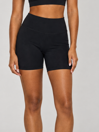 Shorts Preto imagem 5